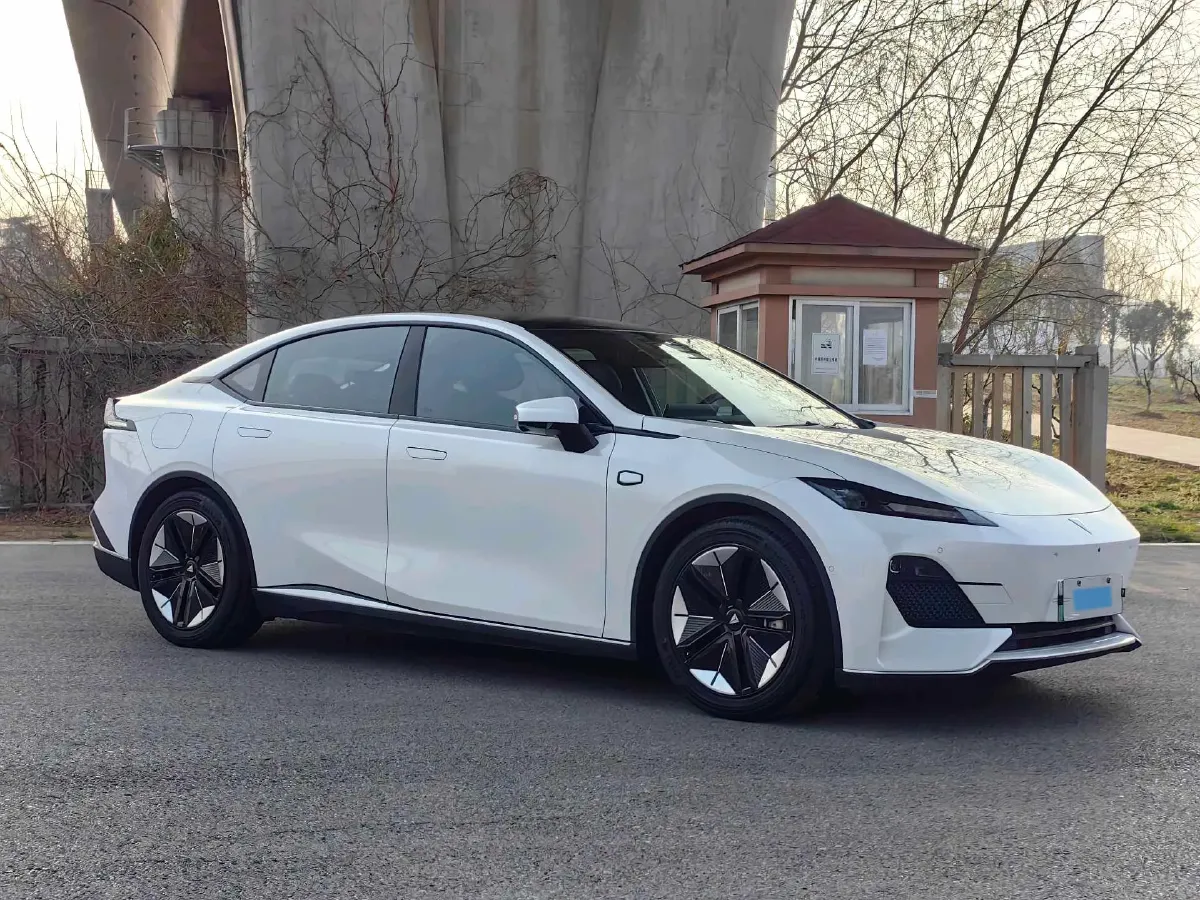 2025 Deepal SL03 1.5L 95HP L4 REEV,autocango,china used car exporter,china ev exporter,chinese used car exporter,chinese used ev exporter