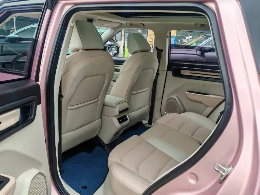 2023 Geely ICON 1.5T 181HP L4 7DCT,autocango,china used car exporter,china ev exporter,chinese used car exporter,chinese used ev exporter