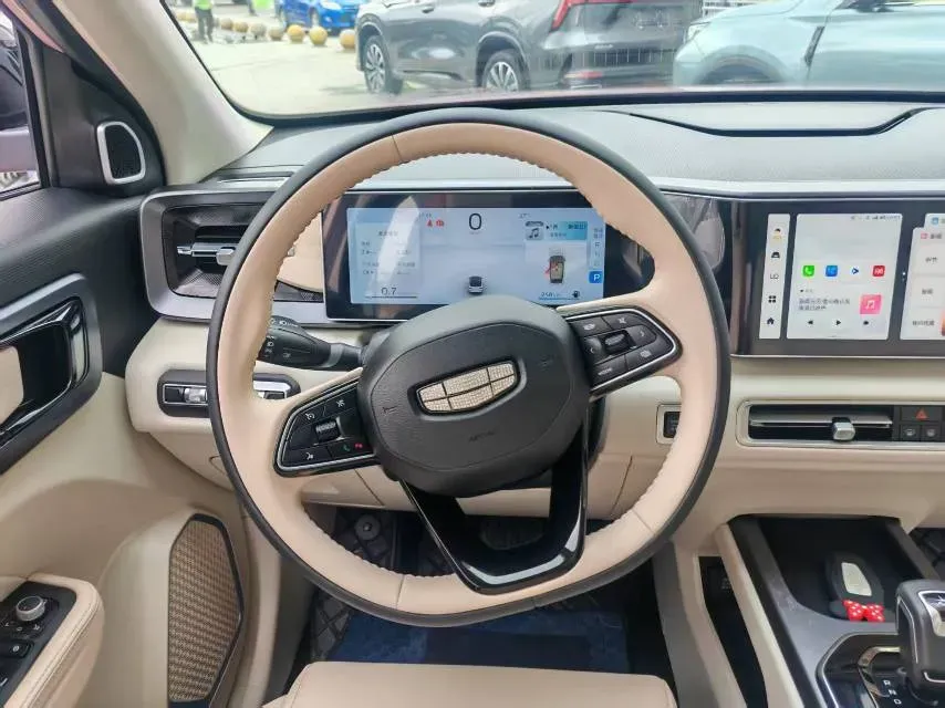 2023 Geely ICON 1.5T 181HP L4 7DCT,autocango,china used car exporter,china ev exporter,chinese used car exporter,chinese used ev exporter