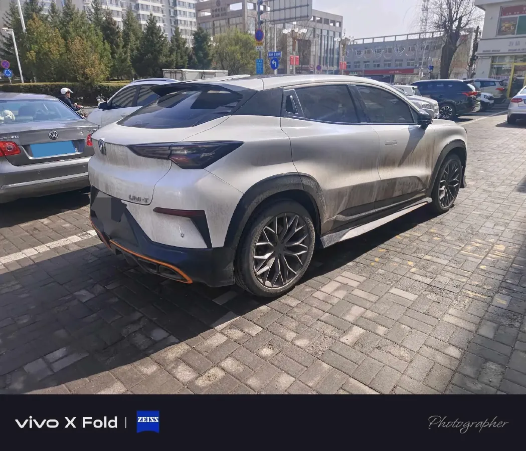 2022 ChangAn UNI-T 1.5T 188HP L4 7DCT,autocango,china used car exporter,china ev exporter,chinese used car exporter,chinese used ev exporter