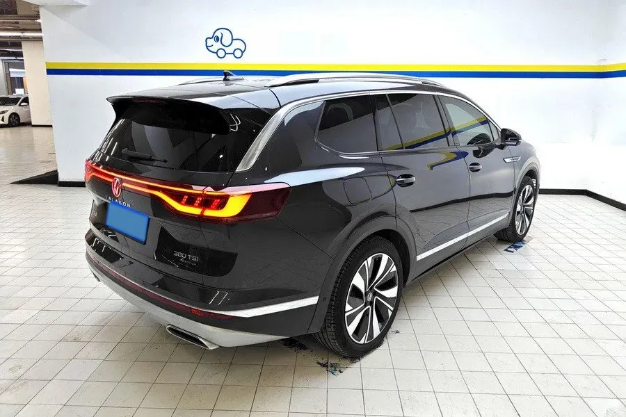 2024 Volkswagen Talagon 2.0T 220HP L4 7DCT,autocango,china used car exporter,china ev exporter,chinese used car exporter,chinese used ev exporter