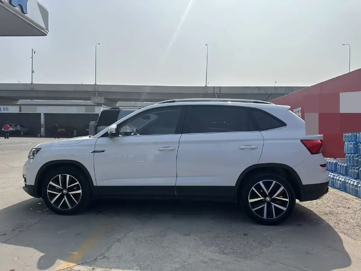 2023 Skoda Kamiq 1.5L 109HP L4 6AT,autocango,china used car exporter,china ev exporter,chinese used car exporter,chinese used ev exporter