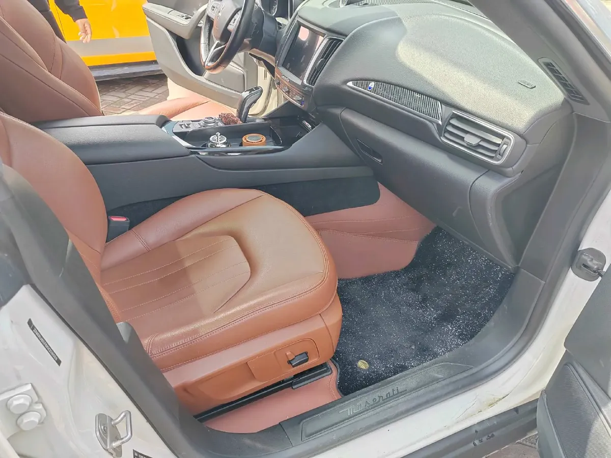 2018 Jaguar XJ 3.0T 340HP V6 8AT,autocango,china used car exporter,china ev exporter,chinese used car exporter,chinese used ev exporter