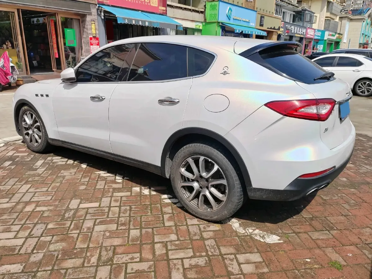 2018 Jaguar XJ 3.0T 340HP V6 8AT,autocango,china used car exporter,china ev exporter,chinese used car exporter,chinese used ev exporter