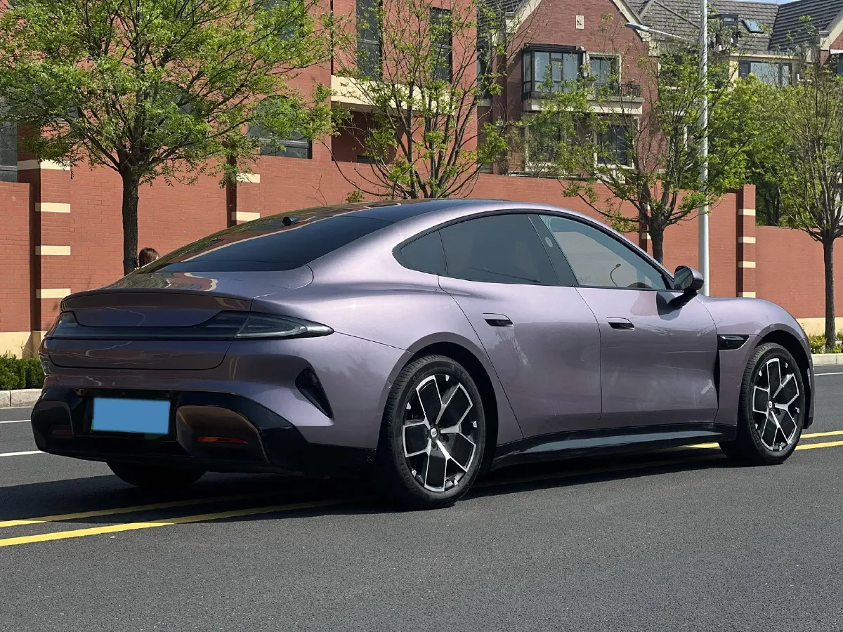 2024 MI SU7 BEV 73.6KWH,autocango,china used car exporter,china ev exporter,chinese used car exporter,chinese used ev exporter