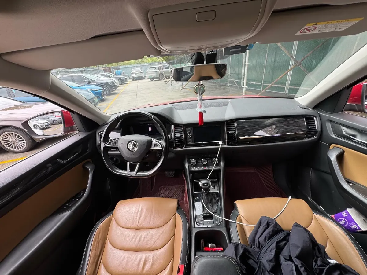 2019 Skoda Kodiak GT 2.0T 220HP L4 7DCT,autocango,china used car exporter,china ev exporter,chinese used car exporter,chinese used ev exporter