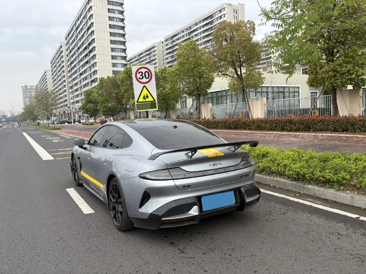 2025 MI SU7 Ultra BEV 93.7KWH,autocango,china used car exporter,china ev exporter,chinese used car exporter,chinese used ev exporter