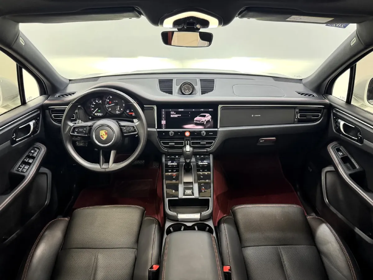 2022 Porsche Macan 2.0T 265HP L4 7DCT,autocango,china used car exporter,china ev exporter,chinese used car exporter,chinese used ev exporter