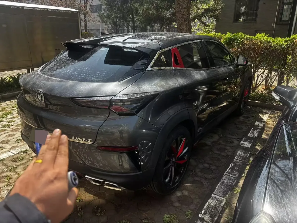 2022 ChangAn UNI-T 2.0T 233HP L4 8AT,autocango,china used car exporter,china ev exporter,chinese used car exporter,chinese used ev exporter