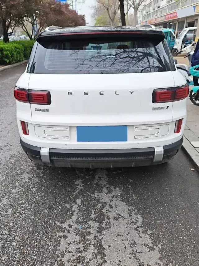 2023 Geely ICON 1.5T 181HP L4 7DCT,autocango,china used car exporter,china ev exporter,chinese used car exporter,chinese used ev exporter