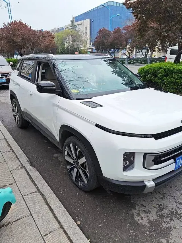 2023 Geely ICON 1.5T 181HP L4 7DCT,autocango,china used car exporter,china ev exporter,chinese used car exporter,chinese used ev exporter