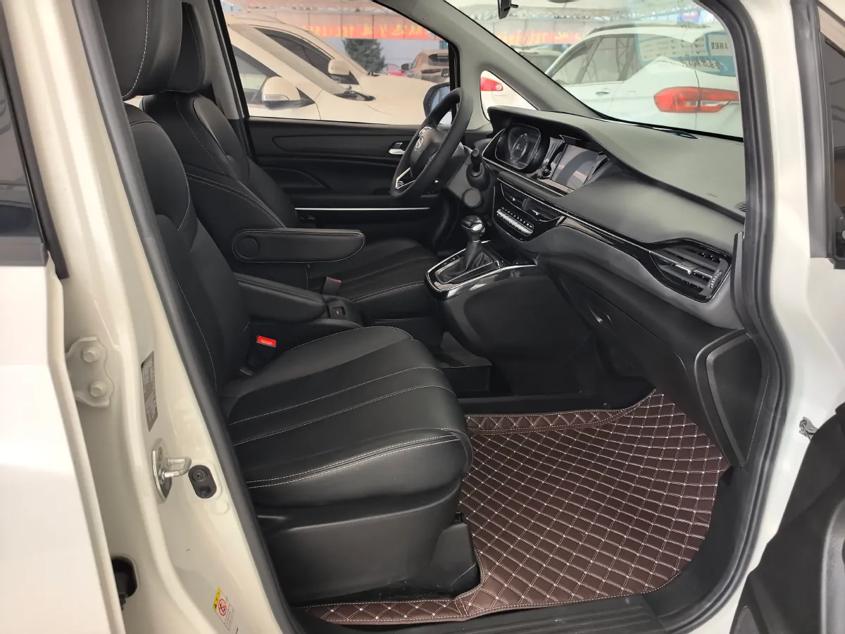 2021 GAC Trumpchi M6 1.5T 169HP L4 7DCT,autocango,china used car exporter,china ev exporter,chinese used car exporter,chinese used ev exporter