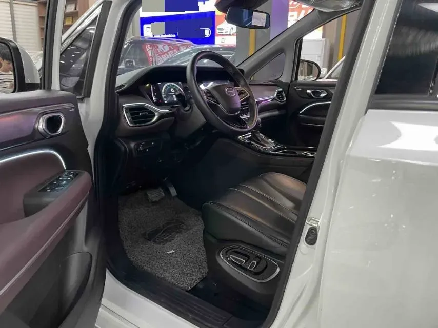 2023 GAC Trumpchi M6 1.5T 177HP L4 7DCT,autocango,china used car exporter,china ev exporter,chinese used car exporter,chinese used ev exporter