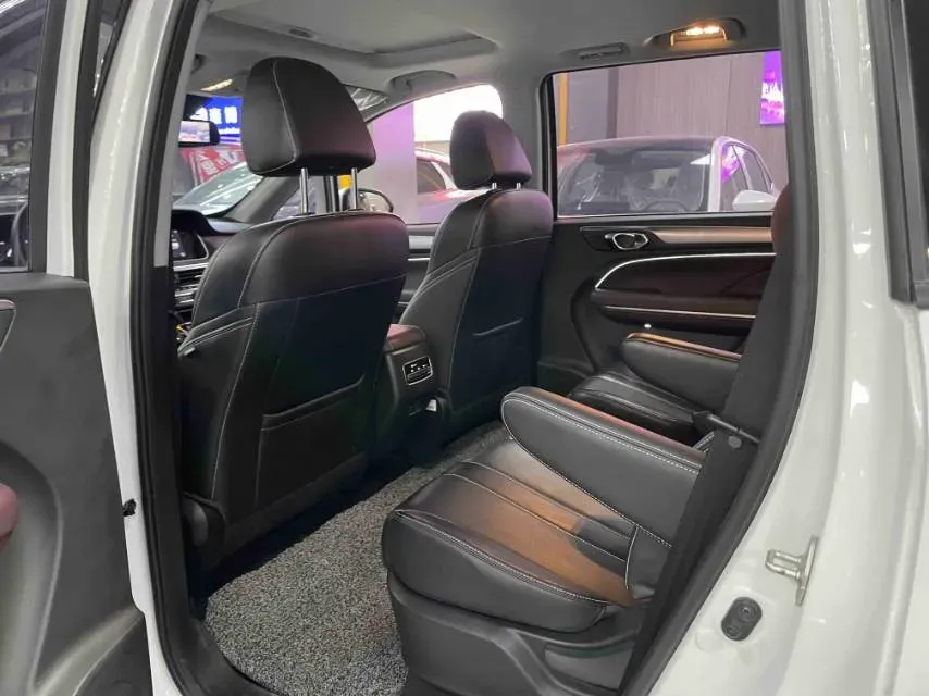 2023 GAC Trumpchi M6 1.5T 177HP L4 7DCT,autocango,china used car exporter,china ev exporter,chinese used car exporter,chinese used ev exporter