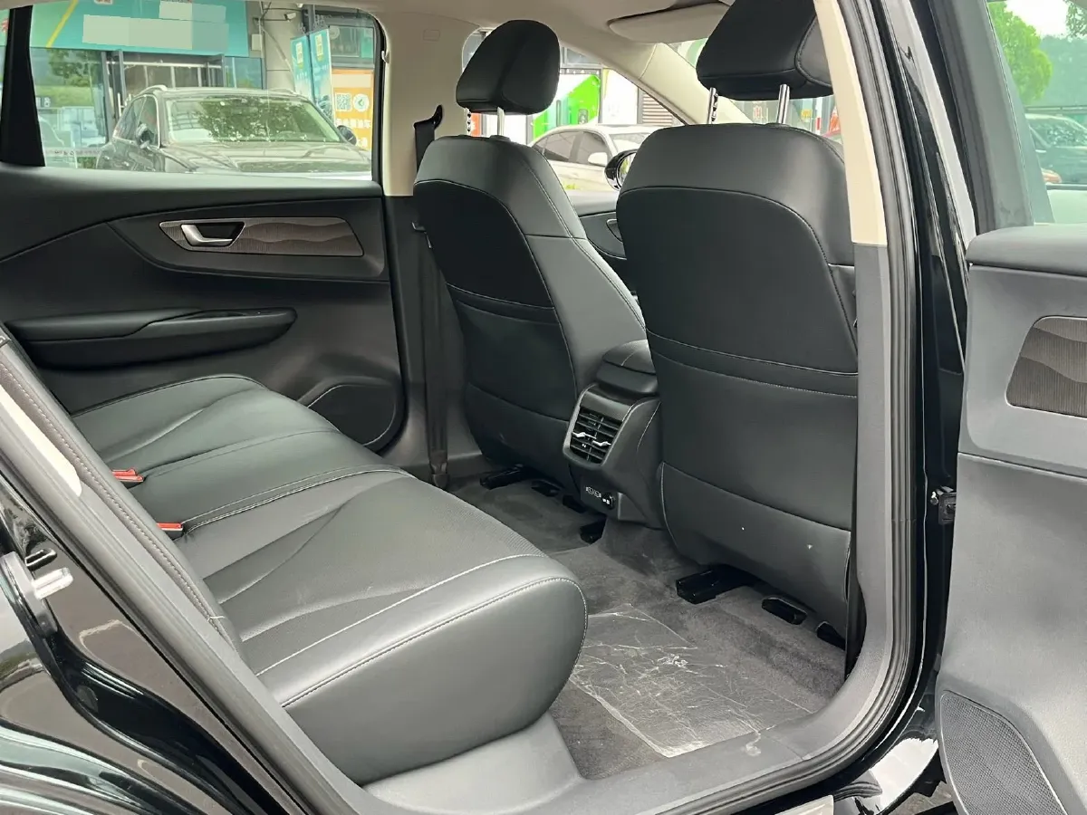 2022 HongQi E-QM5 BEV 54KWH,autocango,china used car exporter,china ev exporter,chinese used car exporter,chinese used ev exporter