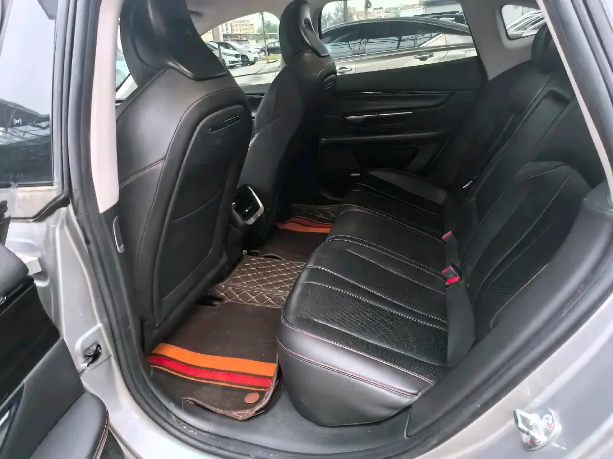 2022 Xpeng P7 BEV 83.1KWH,autocango,china used car exporter,china ev exporter,chinese used car exporter,chinese used ev exporter