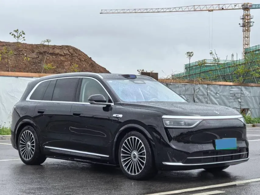 2025 AITO AITO M8 REEV 160HP REEV 53.4KWH,autocango,china used car exporter,china ev exporter,chinese used car exporter,chinese used ev exporter