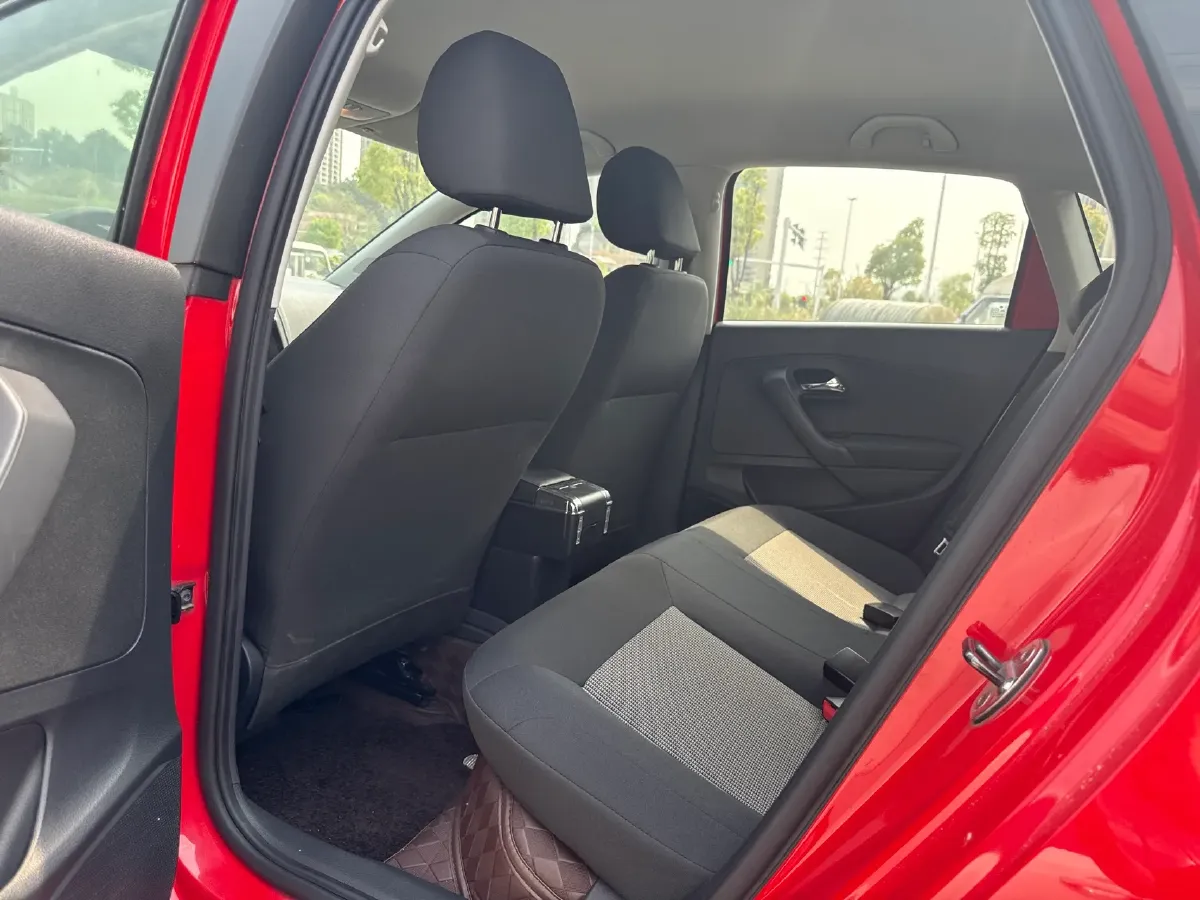 2016 Volkswagen Polo 1.4L 90HP L4 6AT,autocango,china used car exporter,china ev exporter,chinese used car exporter,chinese used ev exporter