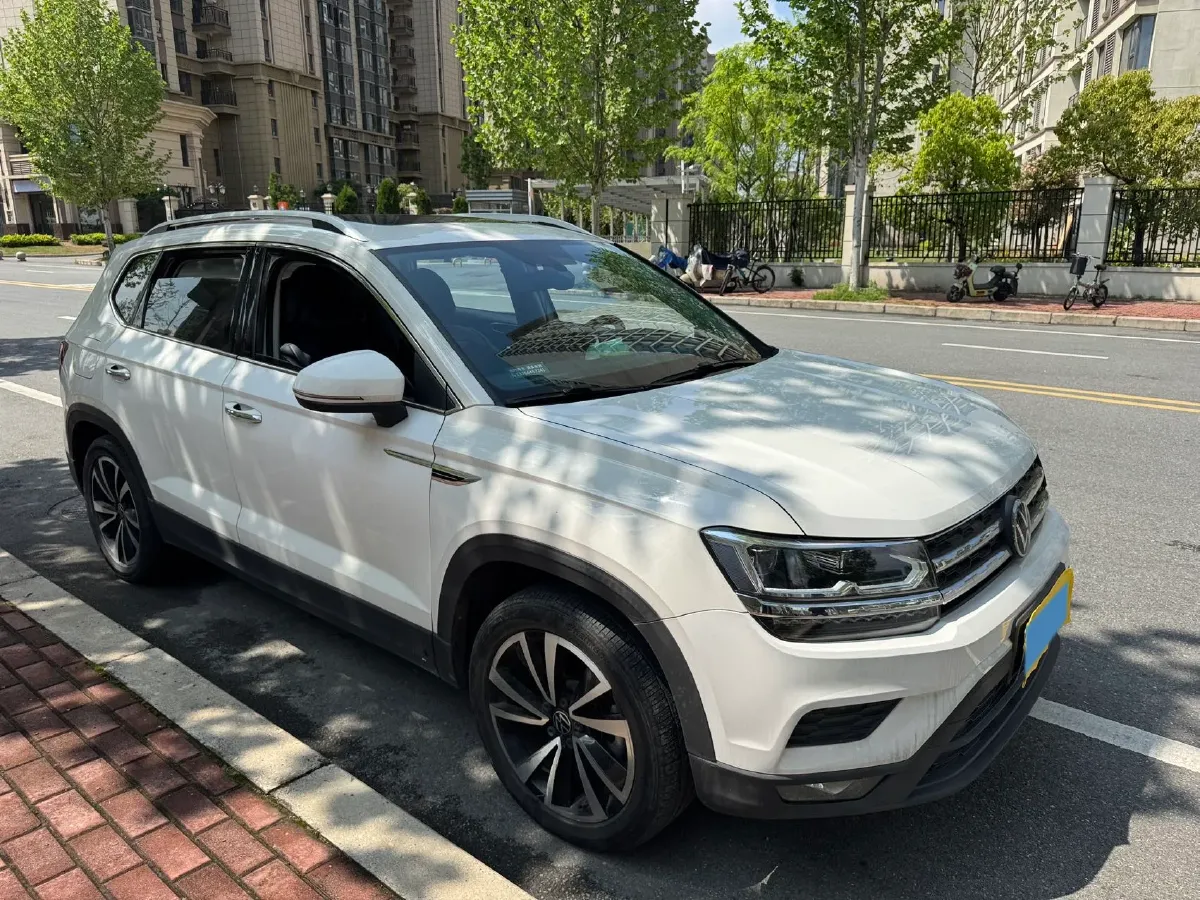 2021 Volkswagen Tharu 1.4T 150HP L4 7DCT,autocango,china used car exporter,china ev exporter,chinese used car exporter,chinese used ev exporter