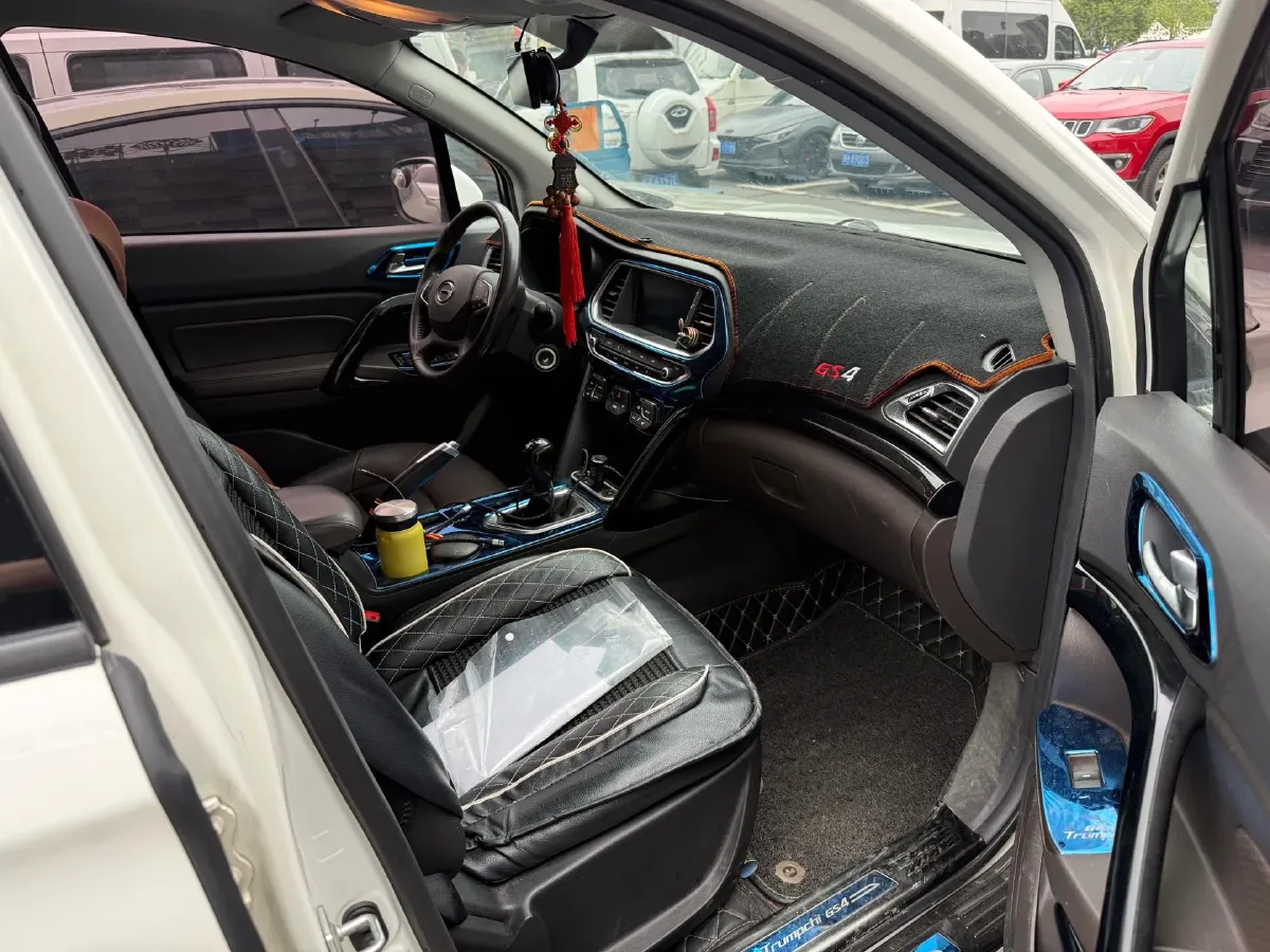 2017 GAC Trumpchi GS4 1.5T 152HP L4 5MT,autocango,china used car exporter,china ev exporter,chinese used car exporter,chinese used ev exporter