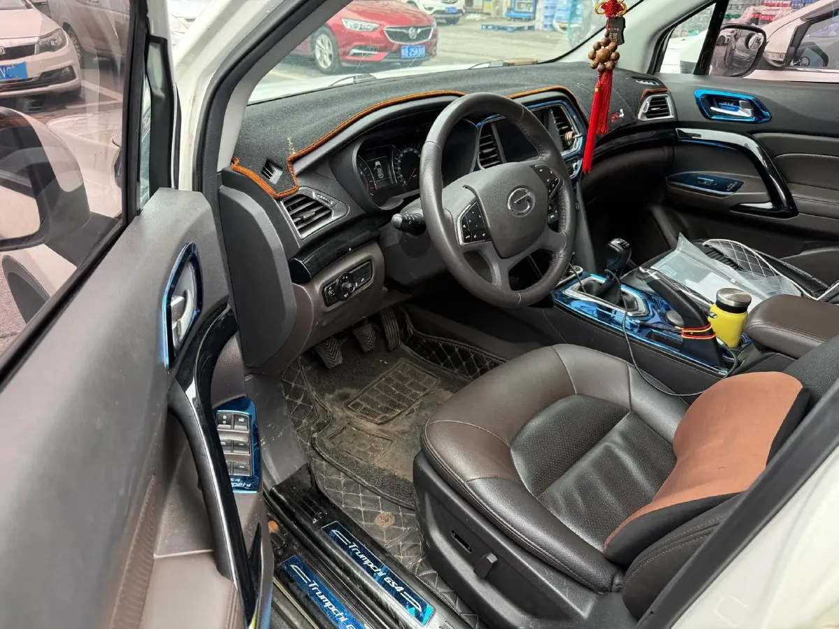 2017 GAC Trumpchi GS4 1.5T 152HP L4 5MT,autocango,china used car exporter,china ev exporter,chinese used car exporter,chinese used ev exporter