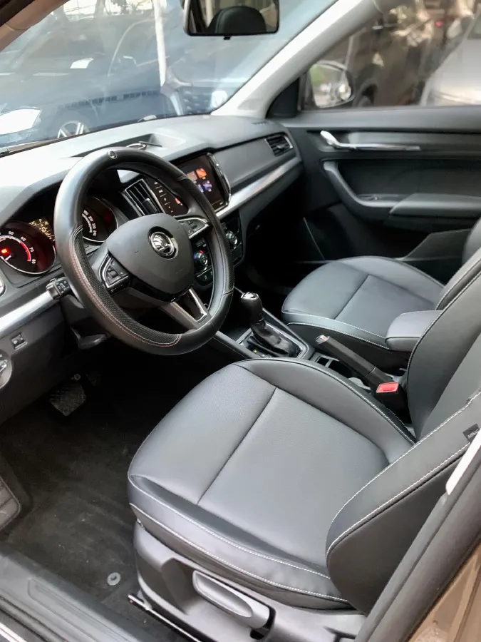 2020 Skoda Kamiq 1.5L 112HP L4 6AT,autocango,china used car exporter,china ev exporter,chinese used car exporter,chinese used ev exporter