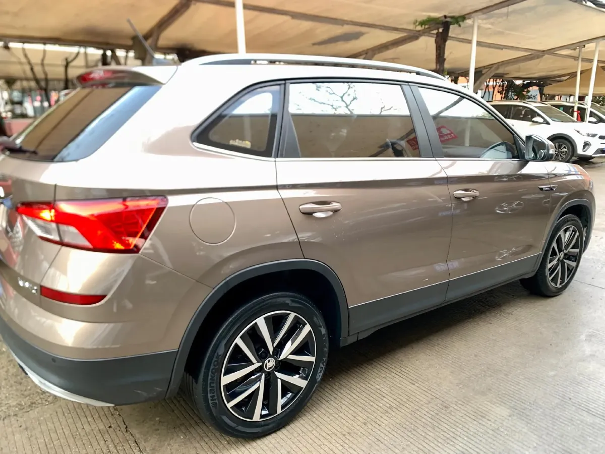 2020 Skoda Kamiq 1.5L 112HP L4 6AT,autocango,china used car exporter,china ev exporter,chinese used car exporter,chinese used ev exporter