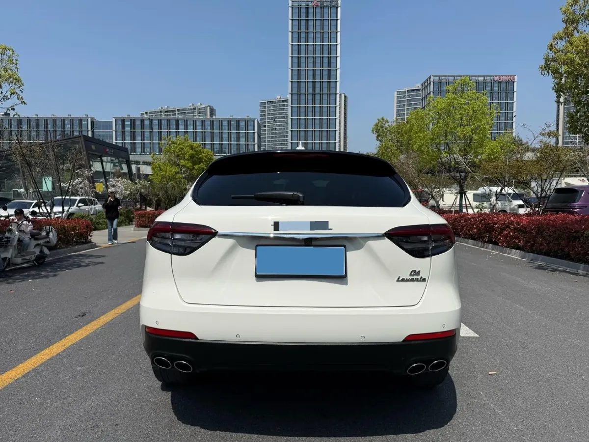 2021 Maserati Levante 3.0T 350HP V6 8AT,autocango,china used car exporter,china ev exporter,chinese used car exporter,chinese used ev exporter