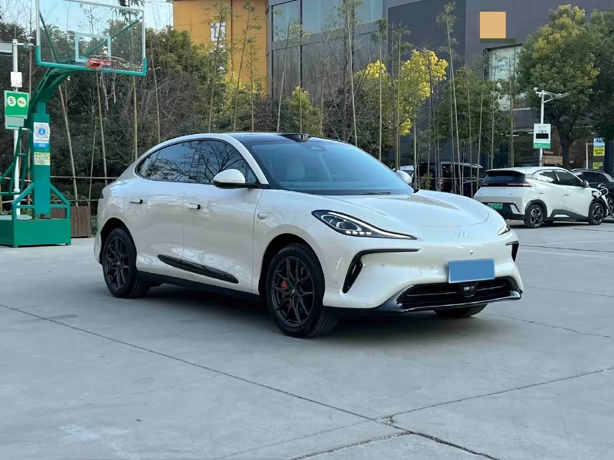 2023 IM LS6 BEV 71KWH,autocango,china used car exporter,china ev exporter,chinese used car exporter,chinese used ev exporter