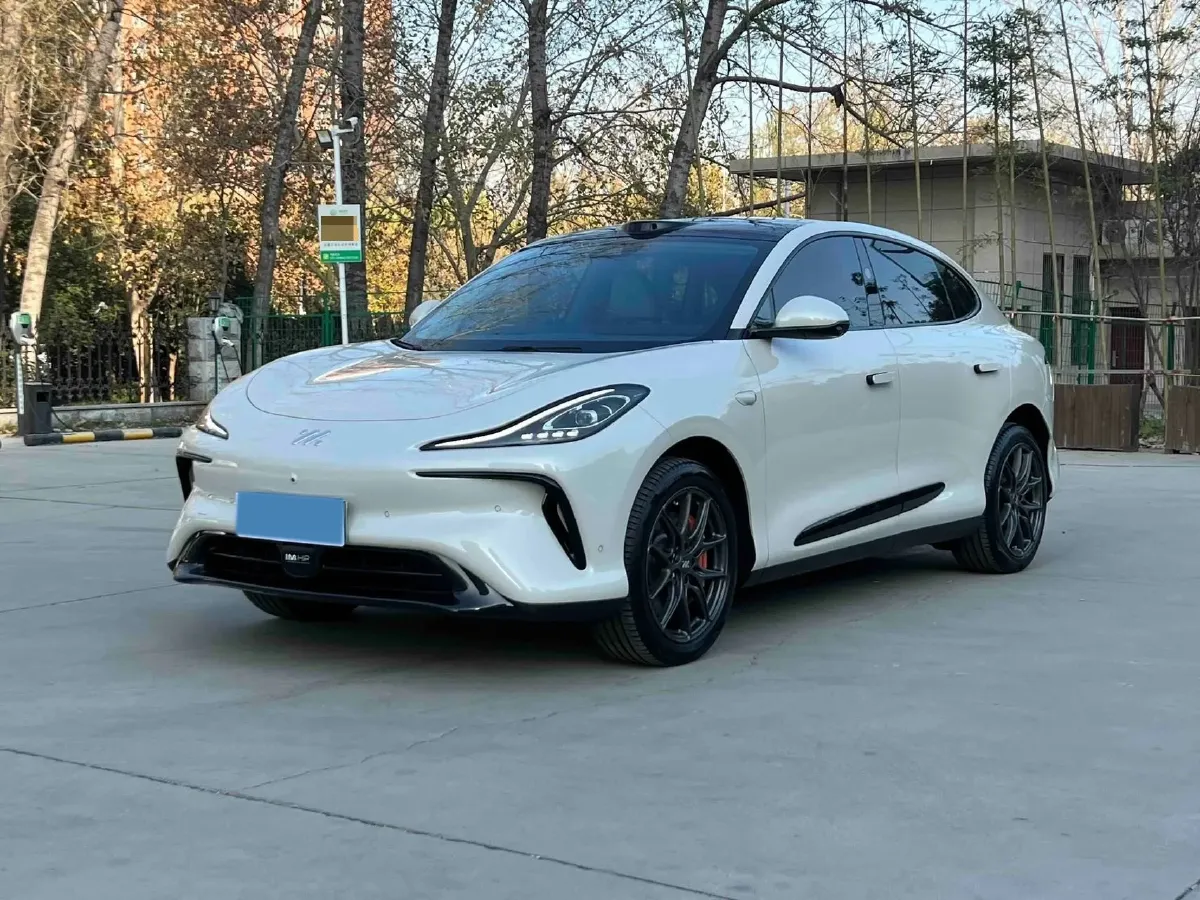 2023 IM LS6 BEV 71KWH,autocango,china used car exporter,china ev exporter,chinese used car exporter,chinese used ev exporter