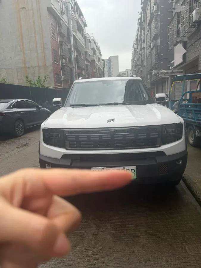 2025 MAXUS XinTu V70 2.0T 150HP L4 9AT,autocango,china used car exporter,china ev exporter,chinese used car exporter,chinese used ev exporter