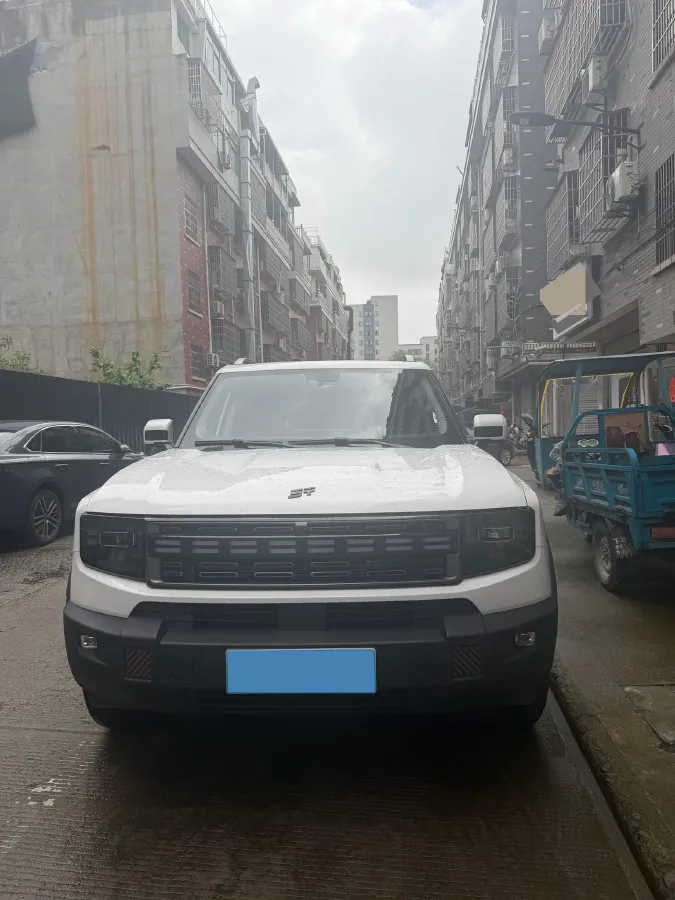 2025 MAXUS XinTu V70 2.0T 150HP L4 9AT,autocango,china used car exporter,china ev exporter,chinese used car exporter,chinese used ev exporter