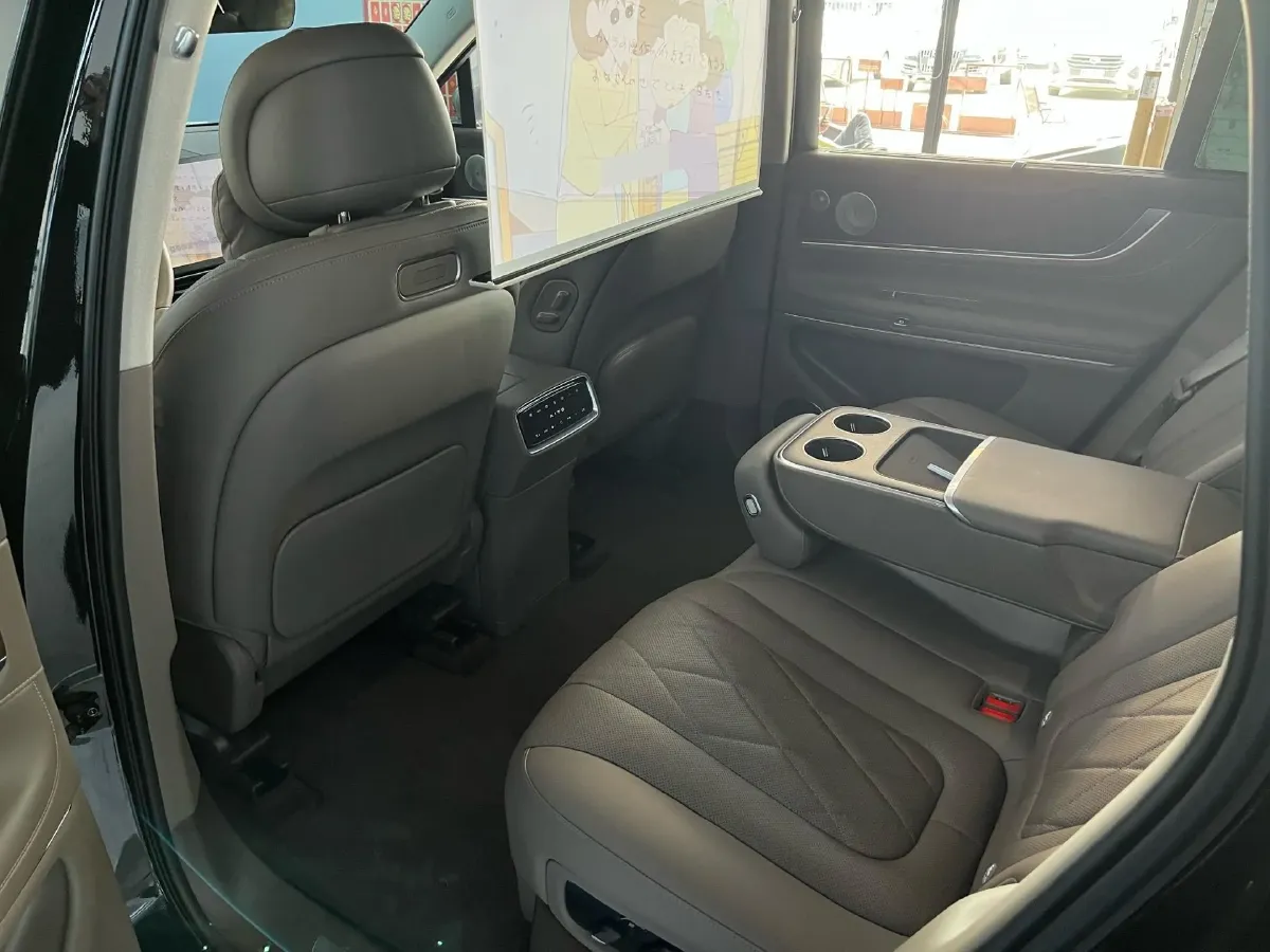 2024 AITO AITO M9 1.5T 152HP L4 REEV 42KWH,autocango,china used car exporter,china ev exporter,chinese used car exporter,chinese used ev exporter