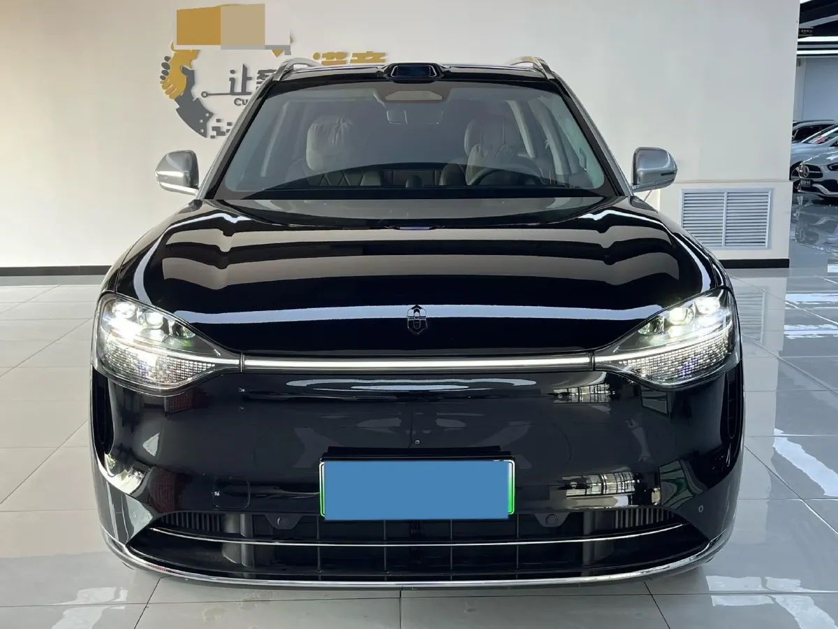 2024 AITO AITO M9 1.5T 152HP L4 REEV 42KWH,autocango,china used car exporter,china ev exporter,chinese used car exporter,chinese used ev exporter