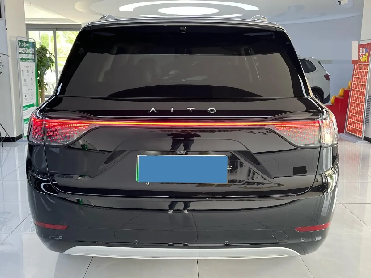 2024 AITO AITO M9 1.5T 152HP L4 REEV 42KWH,autocango,china used car exporter,china ev exporter,chinese used car exporter,chinese used ev exporter