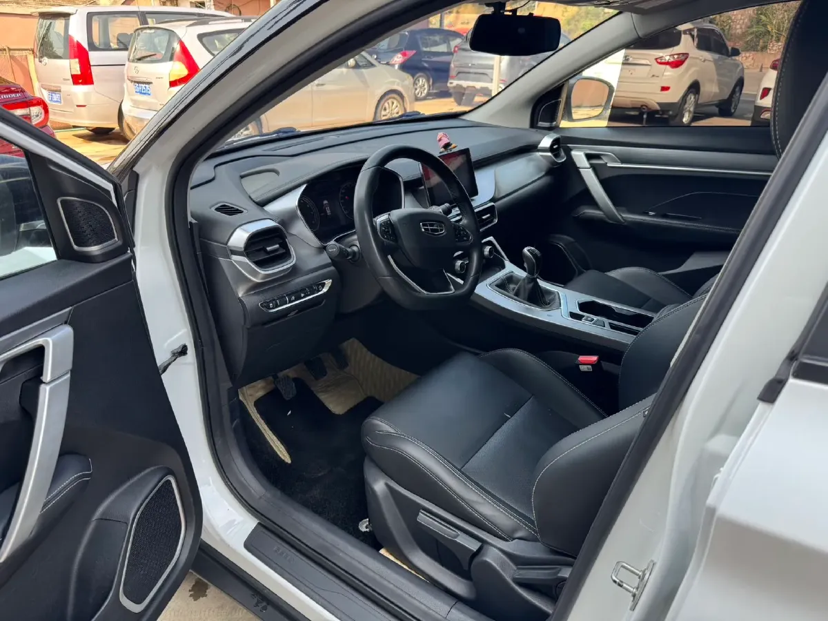 2020 Geely Coolray 1.4T 141HP L4 6MT,autocango,china used car exporter,china ev exporter,chinese used car exporter,chinese used ev exporter