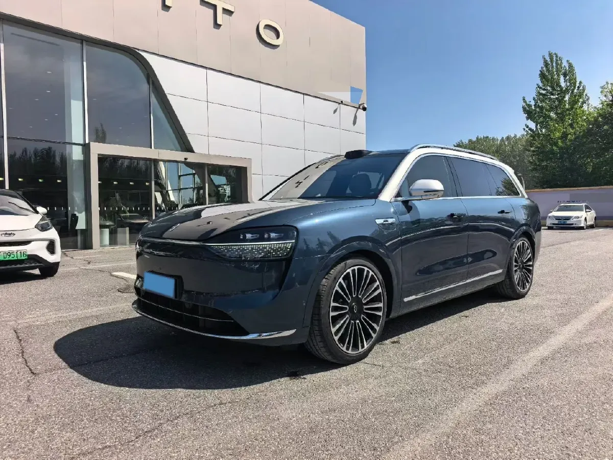 2024 AITO AITO M9 1.5T 152HP L4 REEV 42KWH,autocango,china used car exporter,china ev exporter,chinese used car exporter,chinese used ev exporter