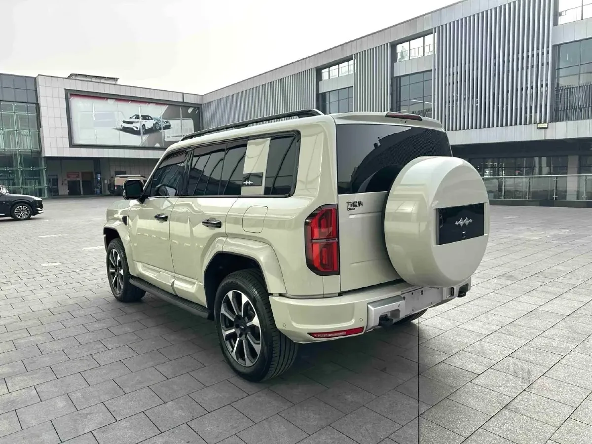 2025 FangChengBao Bao 5 1.5T 194HP L4 E-CVT PHEV 31.8KWH,autocango,china used car exporter,china ev exporter,chinese used car exporter,chinese used ev exporter