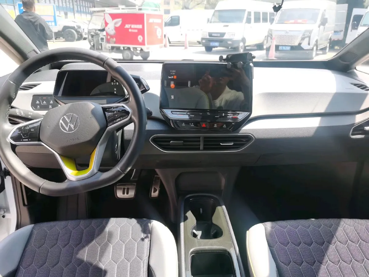 2022 Volkswagen ID.3 BEV 57.3KWH,autocango,china used car exporter,china ev exporter,chinese used car exporter,chinese used ev exporter