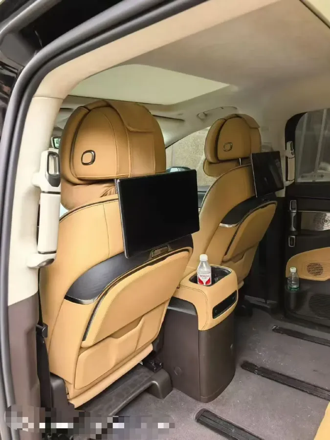 2024 Denza D9 1.5T 139HP L4 E-CVT PHEV 40KWH,autocango,china used car exporter,china ev exporter,chinese used car exporter,chinese used ev exporter