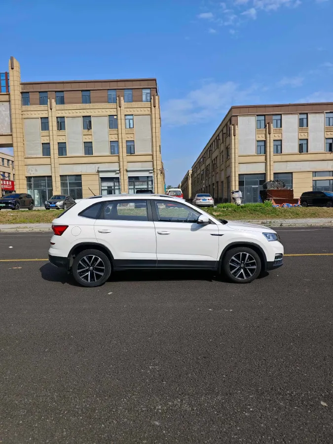 2020 Skoda Kamiq 1.5L 112HP L4 6AT,autocango,china used car exporter,china ev exporter,chinese used car exporter,chinese used ev exporter