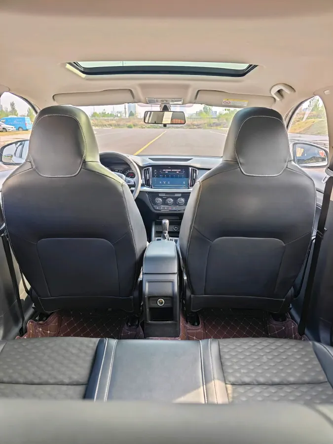 2020 Skoda Kamiq 1.5L 112HP L4 6AT,autocango,china used car exporter,china ev exporter,chinese used car exporter,chinese used ev exporter