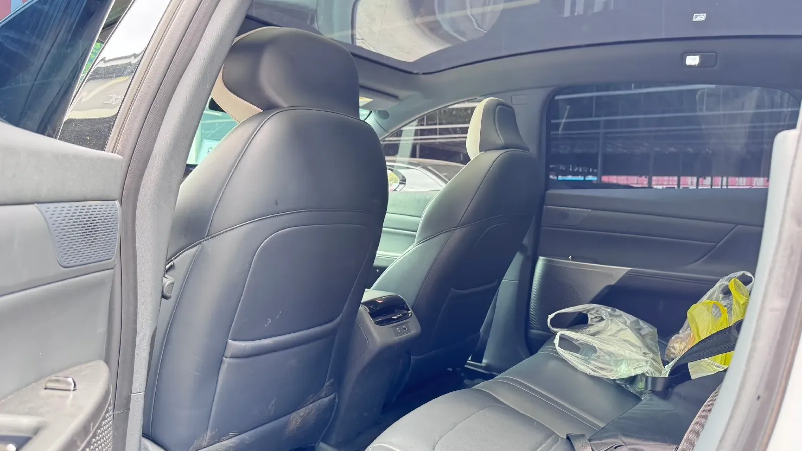 2024 DongFeng eπ eπ007 BEV 56.83KWH,autocango,china used car exporter,china ev exporter,chinese used car exporter,chinese used ev exporter