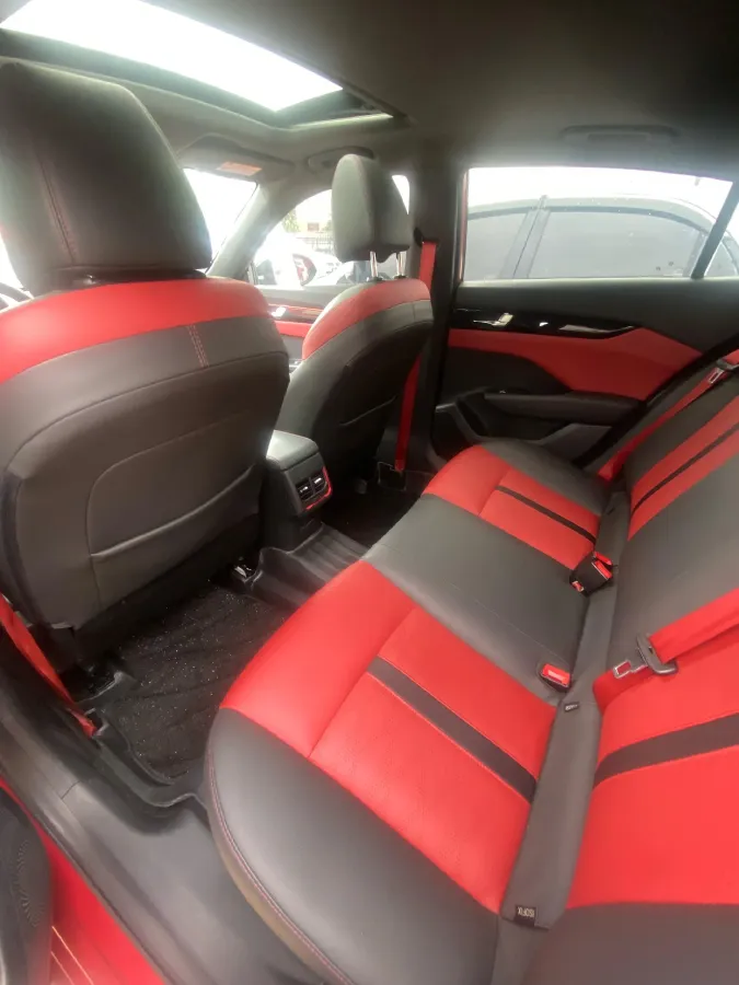 2021 DongFeng Aeolus YiXuan 1.5T 150HP L4 6DCT,autocango,china used car exporter,china ev exporter,chinese used car exporter,chinese used ev exporter