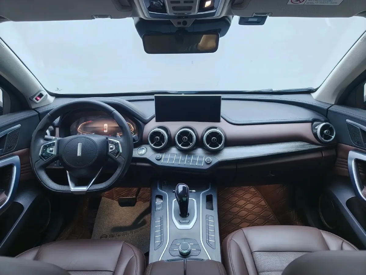 2021 WEY VV7 2.0T 227HP L4 7DCT,autocango,china used car exporter,china ev exporter,chinese used car exporter,chinese used ev exporter