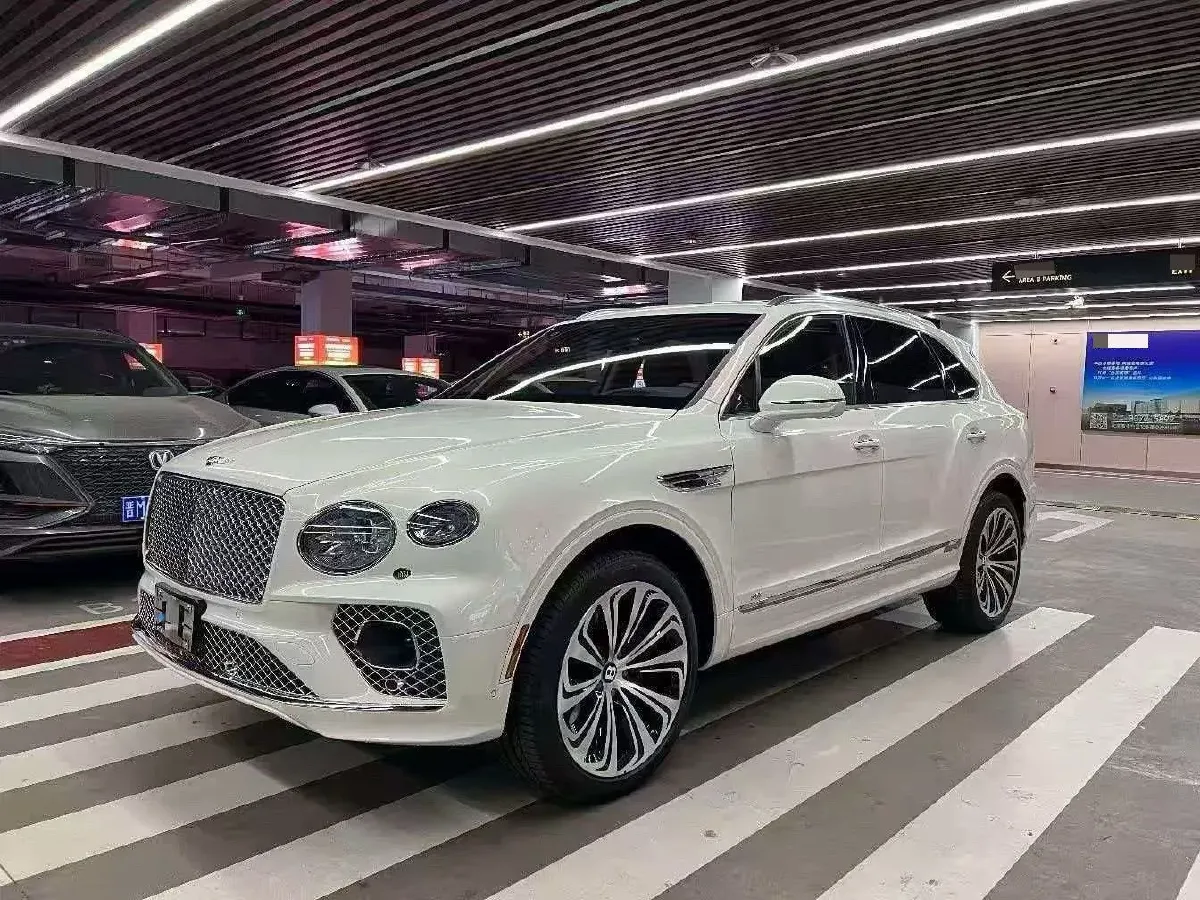2022 Bentley Bentayga 4.0T 550HP V8 8AT,autocango,china used car exporter,china ev exporter,chinese used car exporter,chinese used ev exporter