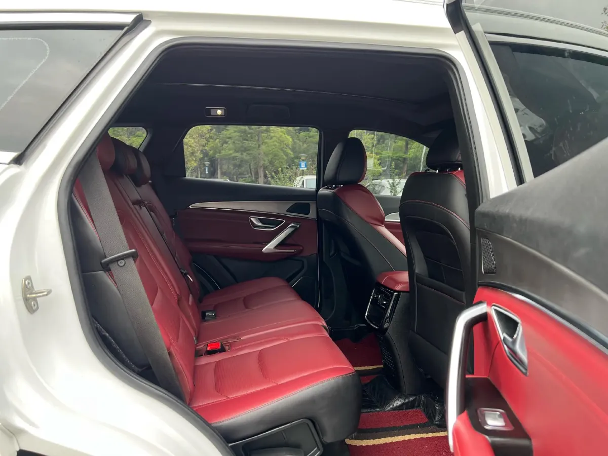 2021 Jetour X70 Plus 1.6T 197HP L4 7DCT,autocango,china used car exporter,china ev exporter,chinese used car exporter,chinese used ev exporter