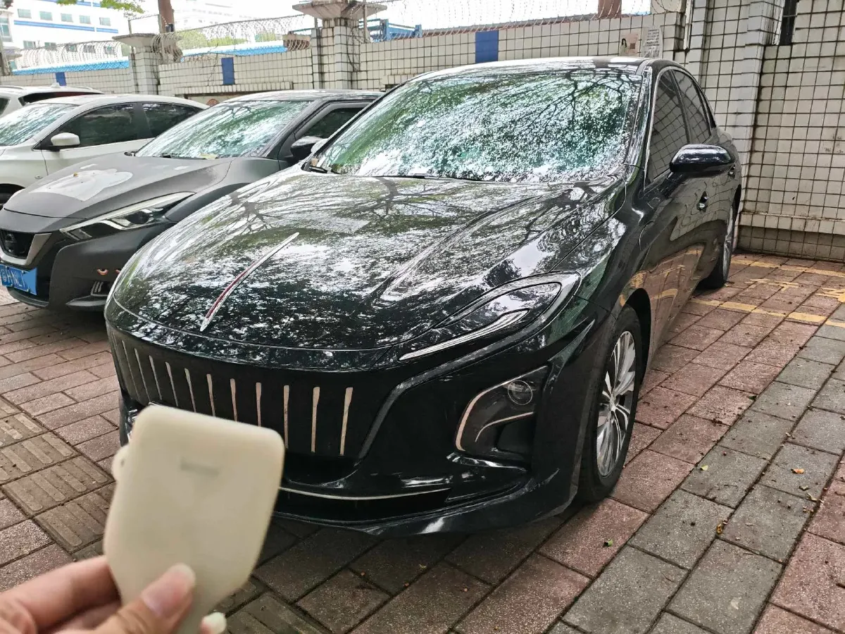 2024 HongQi E-QM5 BEV 72KWH,autocango,china used car exporter,china ev exporter,chinese used car exporter,chinese used ev exporter