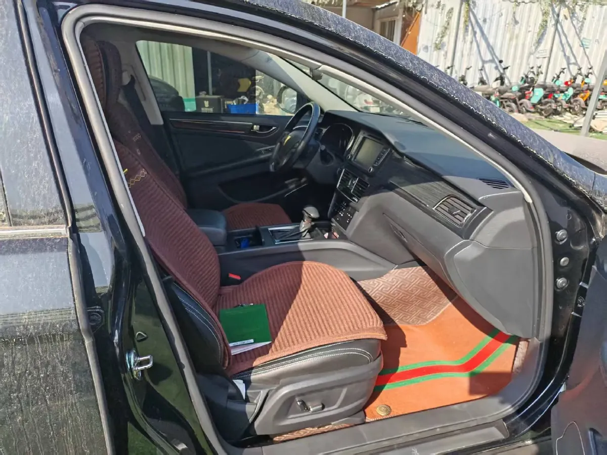 2019 HongQi H7 1.8T 188HP L4 6AT,autocango,china used car exporter,china ev exporter,chinese used car exporter,chinese used ev exporter