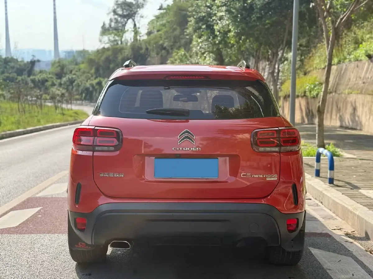 2018 Citroen C5 Aircross 1.6T 167HP L4 6AT,autocango,china used car exporter,china ev exporter,chinese used car exporter,chinese used ev exporter